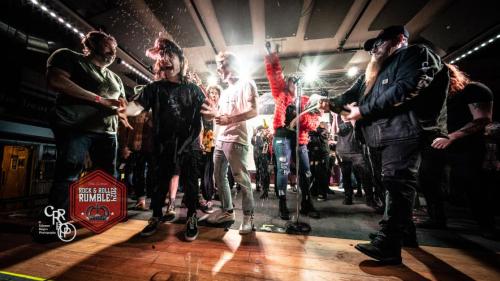 And the crown goes to The Ghouls