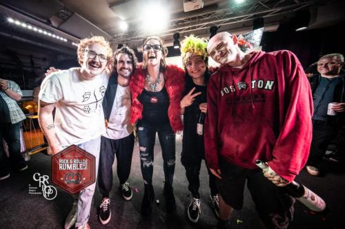 And the crown goes to The Ghouls